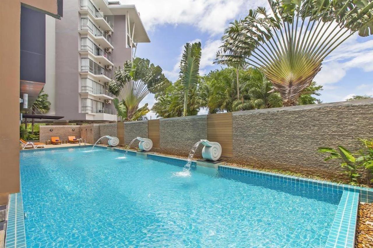 Chic Condo By Resava Karon Luaran gambar